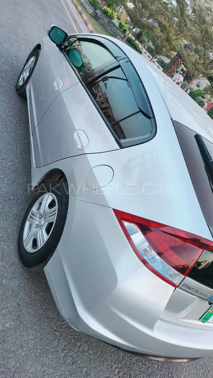 Honda Insight 2016 for Sale in Lahore Image-1