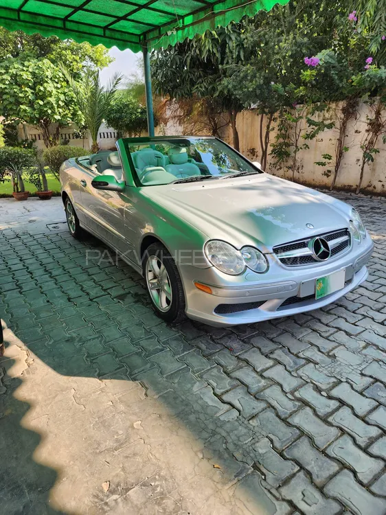 Mercedes Benz CLK Class 2003 for Sale in Lahore Image-1