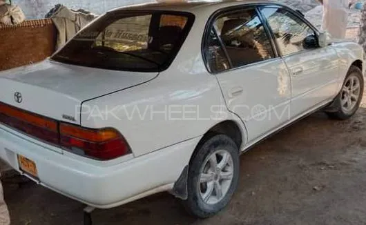 Toyota Corolla 2000 for Sale in Khairpur Mir Image-1