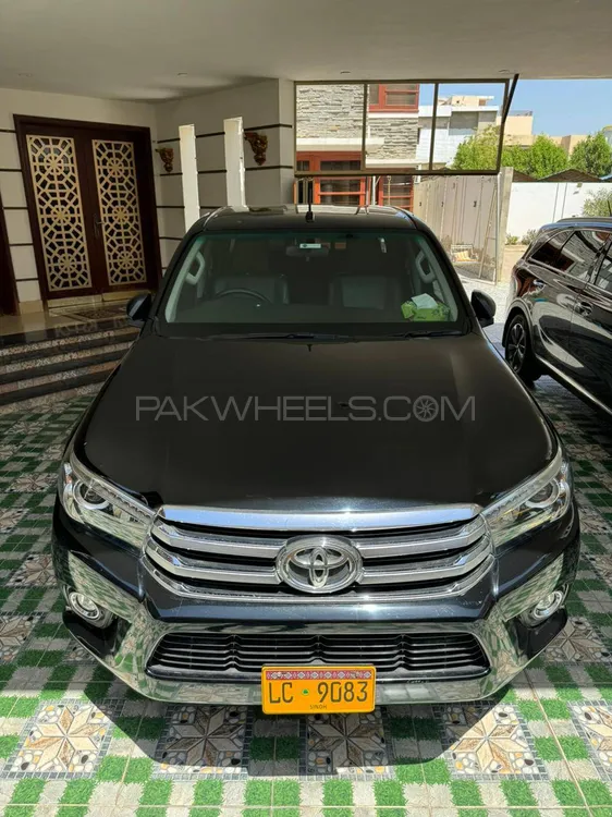 Toyota Hilux 2020 for Sale in Hyderabad Image-1