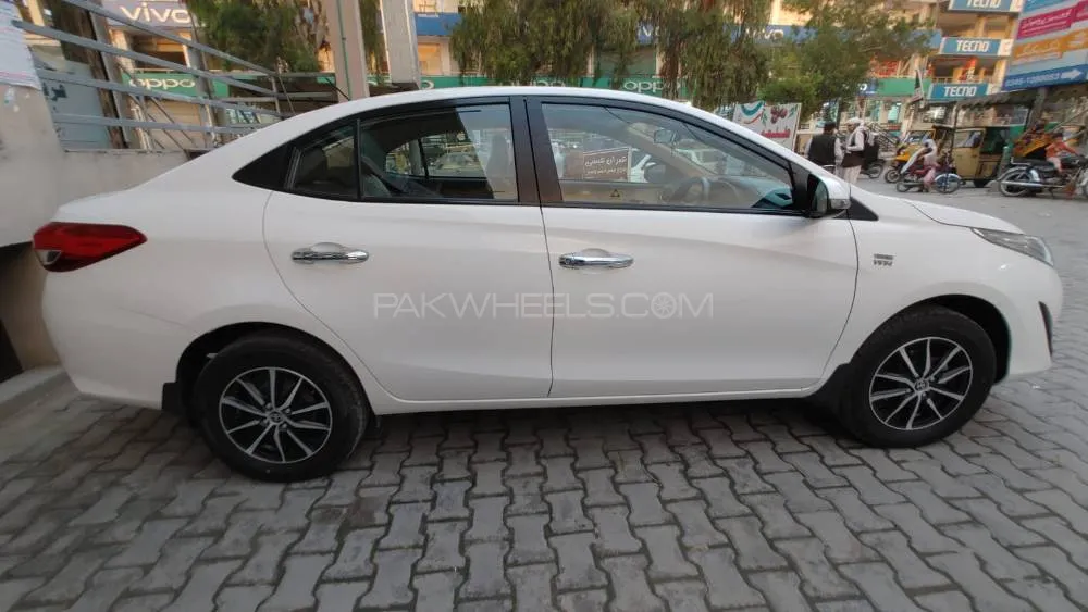 Toyota Yaris 2020 for Sale in Mardan Image-1