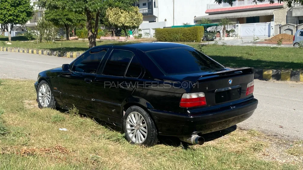 BMW / بی ایم ڈبلیو 3 سیریز 1994 for Sale in اسلام آباد Image-1