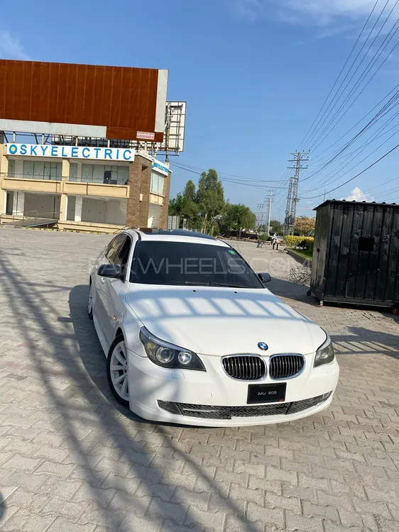 BMW 5 Series 2003 for Sale in Peshawar Image-1