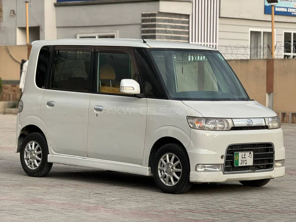 Daihatsu Tanto 2013 for sale in Attock