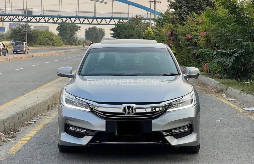 Honda Accord 2018 for Sale in Multan Image-1