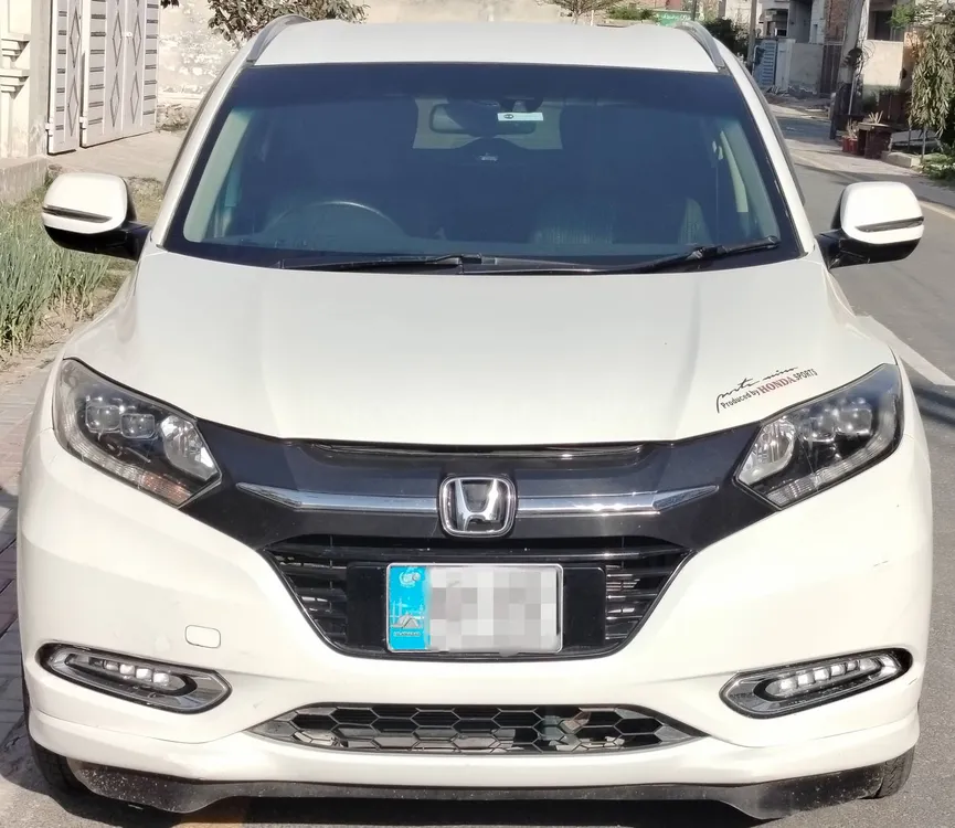 Honda Vezel 2015 for Sale in Haroonabad Image-1