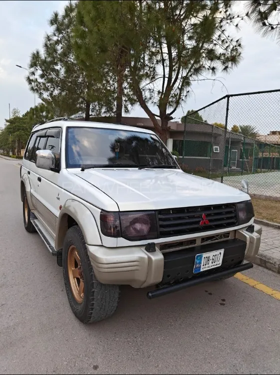 Mitsubishi Pajero 1992 for Sale in Islamabad Image-1