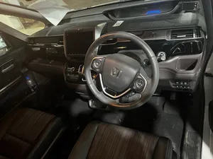 Honda Freed Hybrid Modulo X Honda Sensing 2018 for Sale