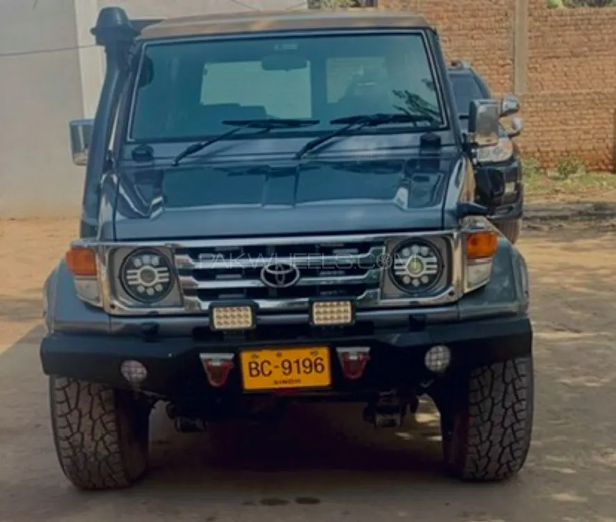Toyota Land Cruiser 1989 for Sale in Jhang Image-1
