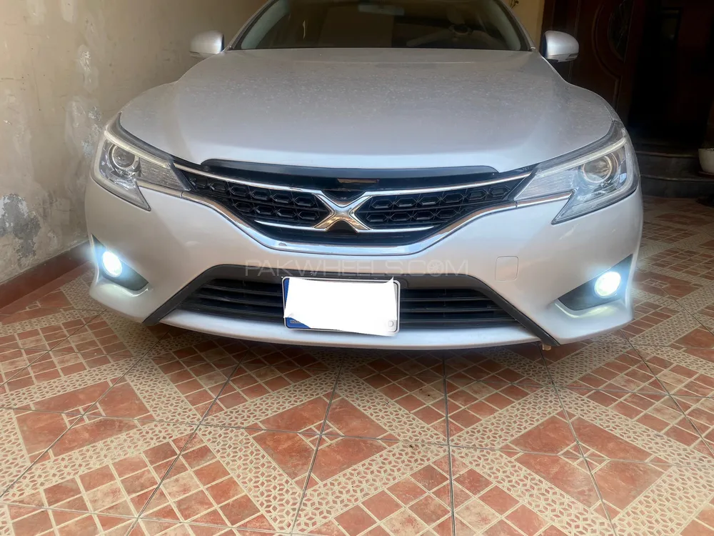 Toyota Mark X 2013 for Sale in Lahore Image-1