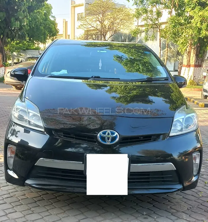 Toyota Prius 2014 for Sale in Jhelum Image-1
