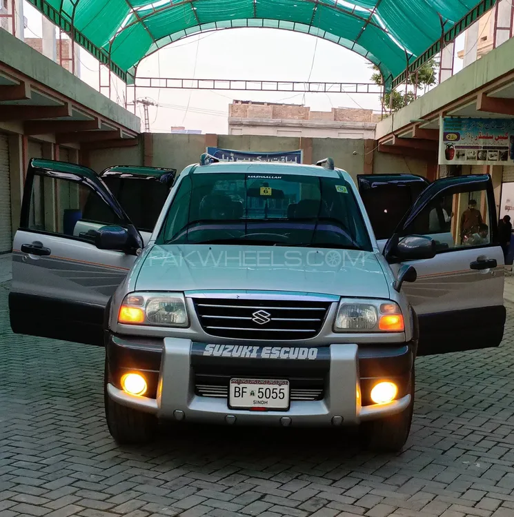 Suzuki Vitara 2004 for Sale in Islamabad Image-1