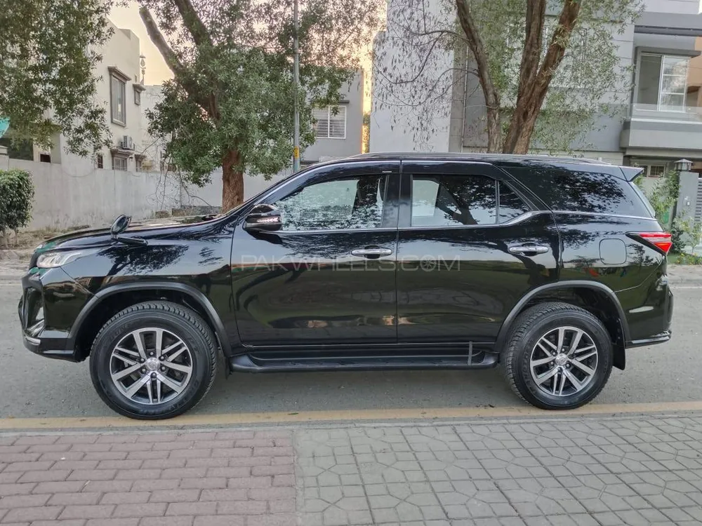 Toyota Fortuner 2018 for sale in Lahore