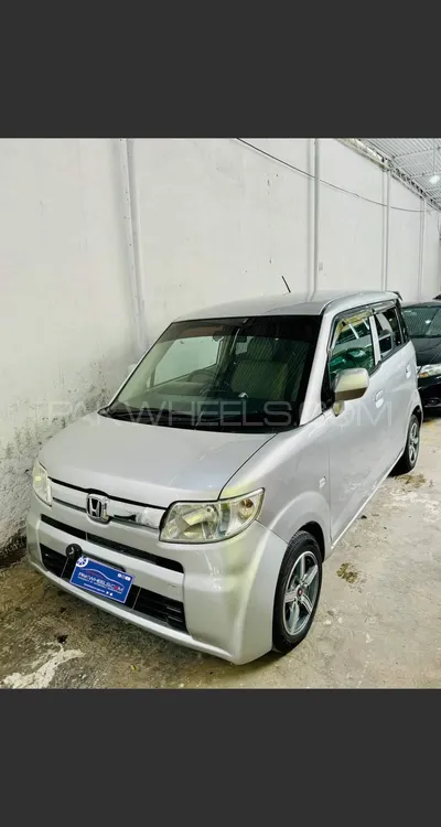 Honda Zest 2009 for Sale in Lahore Image-1