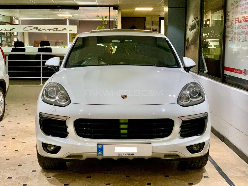 Porsche Cayenne 2017 for Sale in Islamabad Image-1