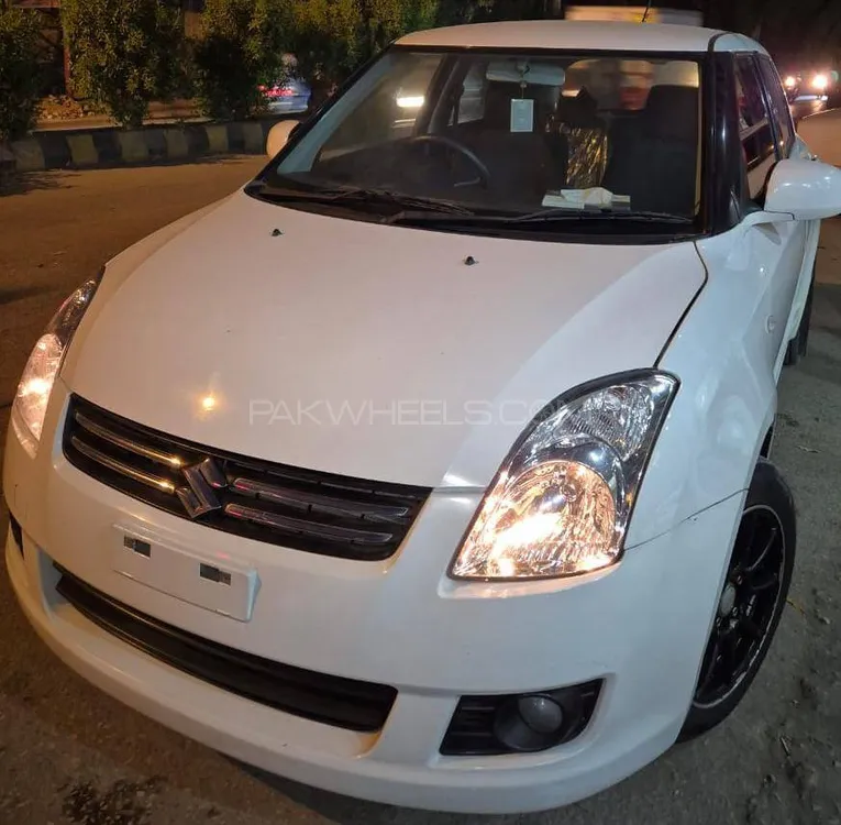 Suzuki Swift 2018 for Sale in Hyderabad Image-1