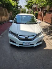 Honda Grace Hybrid 2019 for Sale