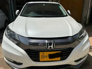Honda Vezel Hybrid X L Package 2014 for Sale