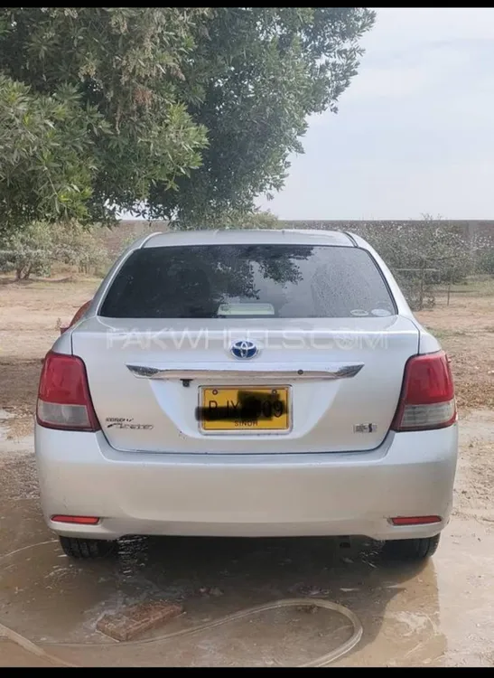 Toyota Corolla Axio 2014 for sale in Mehrabpur