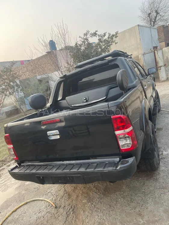 Toyota Hilux 2005 for sale in Faisalabad