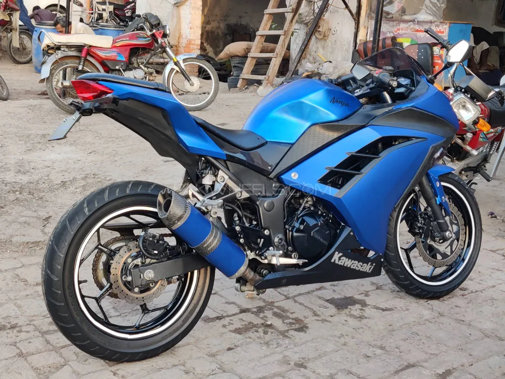 Used Kawasaki Ninja ZX300 2016 Bike for sale in Mian Channu Used Kawasaki Ninja ZX300 2016 Bike for sale in Mian Channu