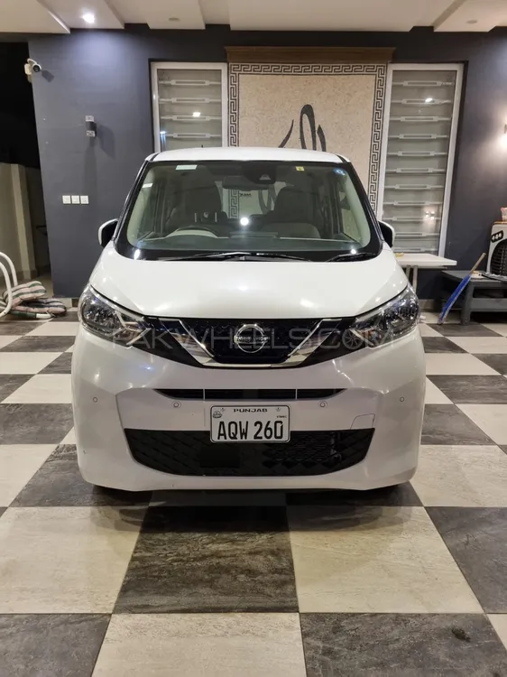 Nissan Dayz 2021 for Sale in Faisalabad Image-1