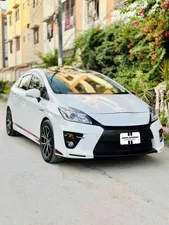 Toyota Prius S Touring Selection GS 1.8 2015 for Sale