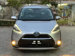Toyota Sienta 2017 for Sale