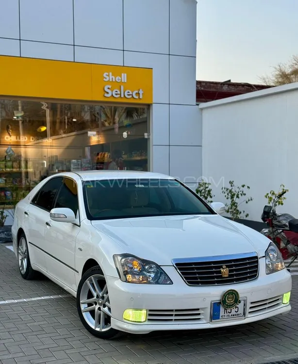 Toyota Crown 2005 for sale in Sargodha
