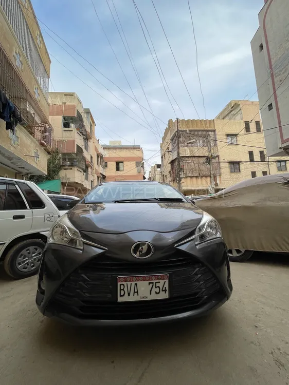 Toyota Vitz 2021 for Sale in Karachi Image-1