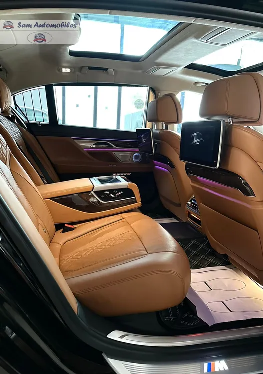 BMW 7 Series 2017 for Sale in Karachi BMW 7 Series 2017 for Sale in Karachi Image-9