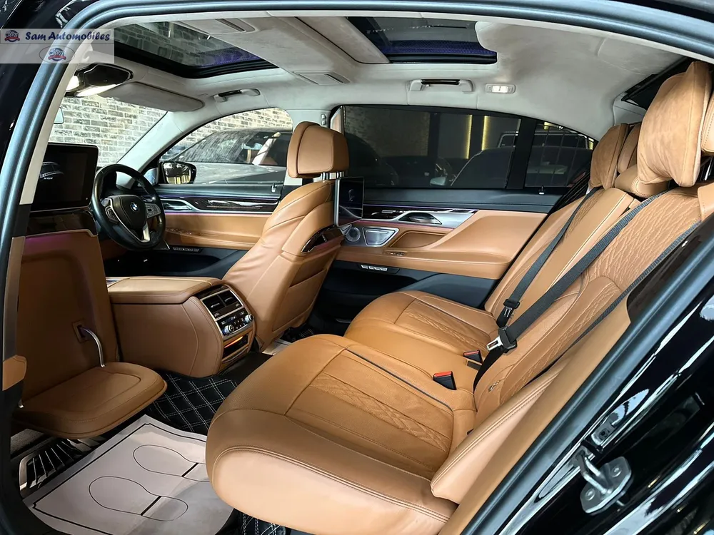 BMW 7 Series 2017 for Sale in Karachi BMW 7 Series 2017 for Sale in Karachi Image-14