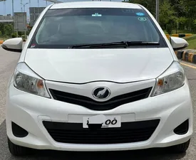 Toyota Vitz F 1.0 2012 for Sale