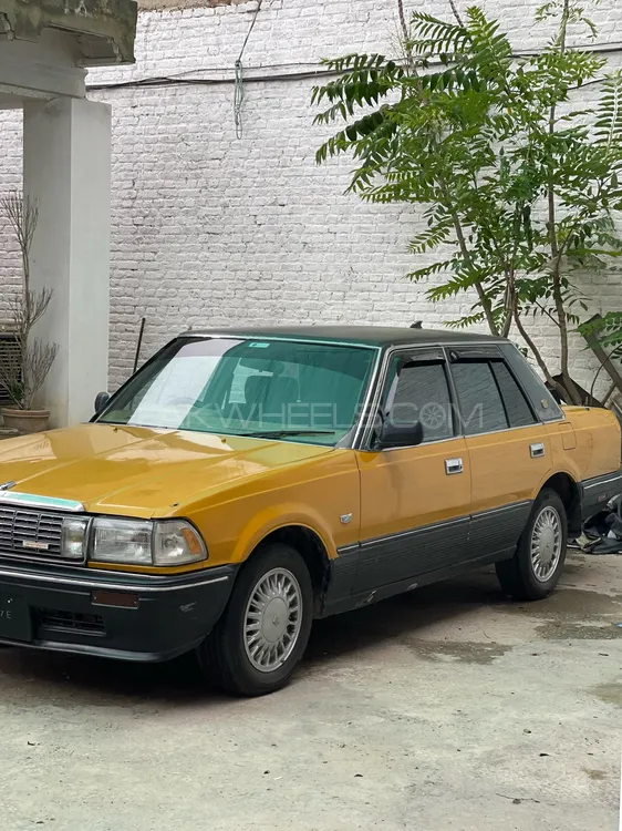 Toyota Crown 1988 for Sale in Peshawar Image-1
