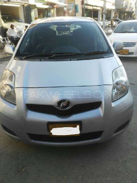 Toyota Vitz 2009 for Sale in Quetta Image-1