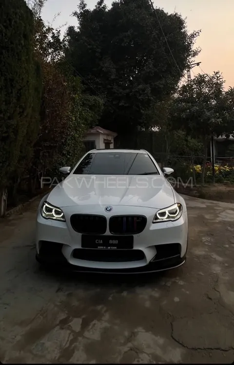 BMW / بی ایم ڈبلیو 5 سیریز 2015 for Sale in اسلام آباد Image-1
