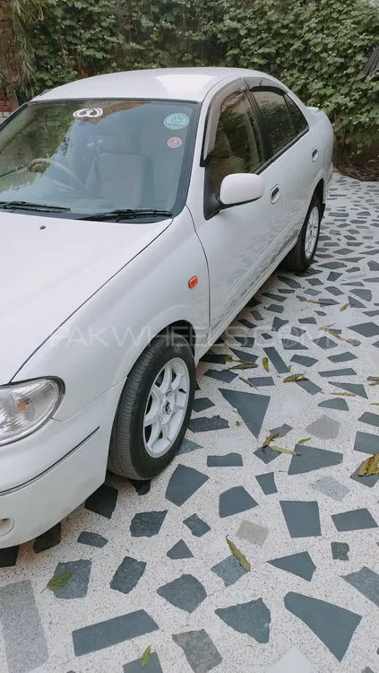 Nissan Sunny 2005 for sale in Lahore