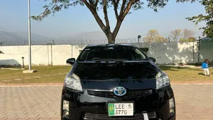 Toyota Prius G Touring Selection 1.8 2012 for Sale