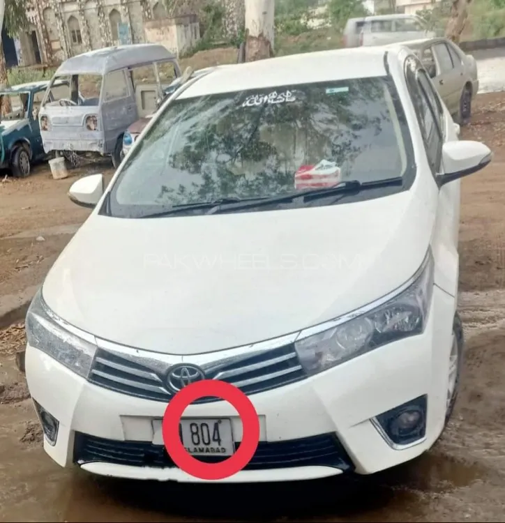 Toyota Corolla 2015 for Sale in Sarai alamgir Image-1