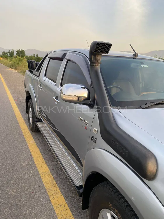 Toyota Hilux 2011 for sale in Haripur