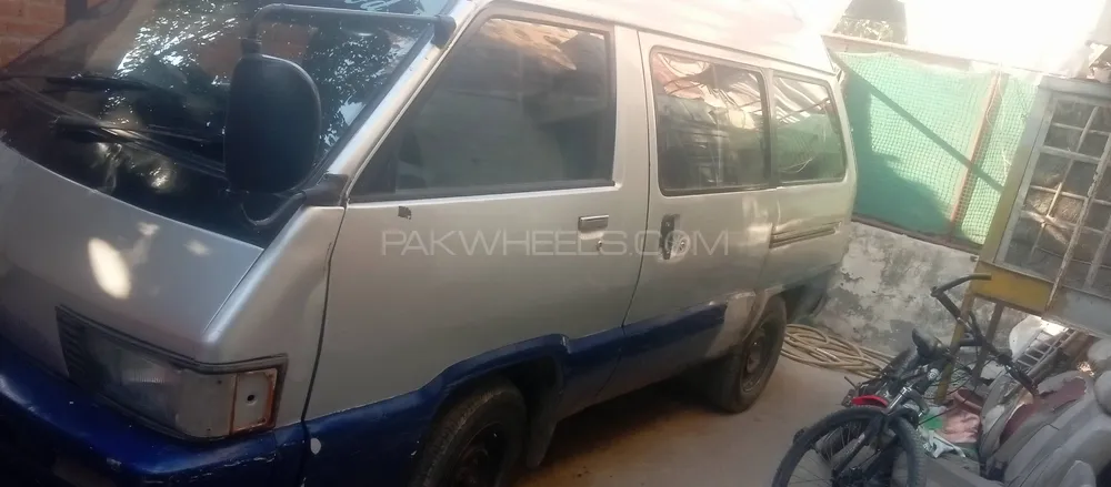 Toyota Town Ace 1985 for Sale in Lahore Image-1