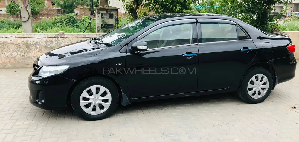Toyota Corolla 2011 for Sale in Sialkot Image-1