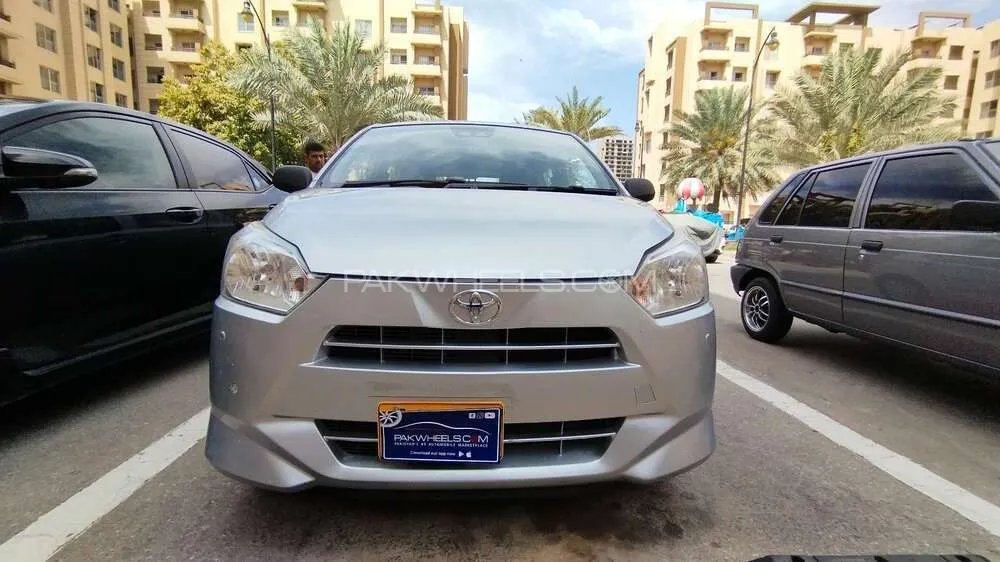 Toyota Pixis Epoch 2021 for Sale in Karachi Image-1