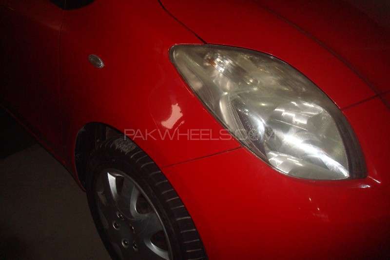 Toyota Yaris 2007 for Sale in Islamabad Image-1