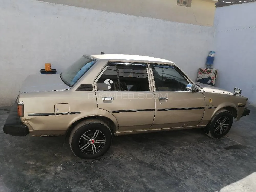 Toyota Corolla 1982 for Sale in Pindi gheb Image-1
