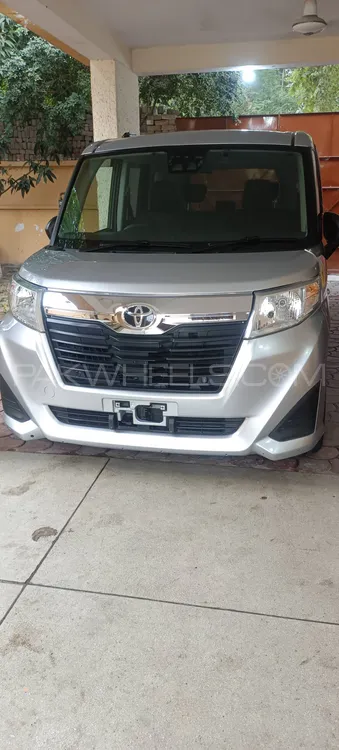 Toyota Roomy 2019 for Sale in Lahore Image-1