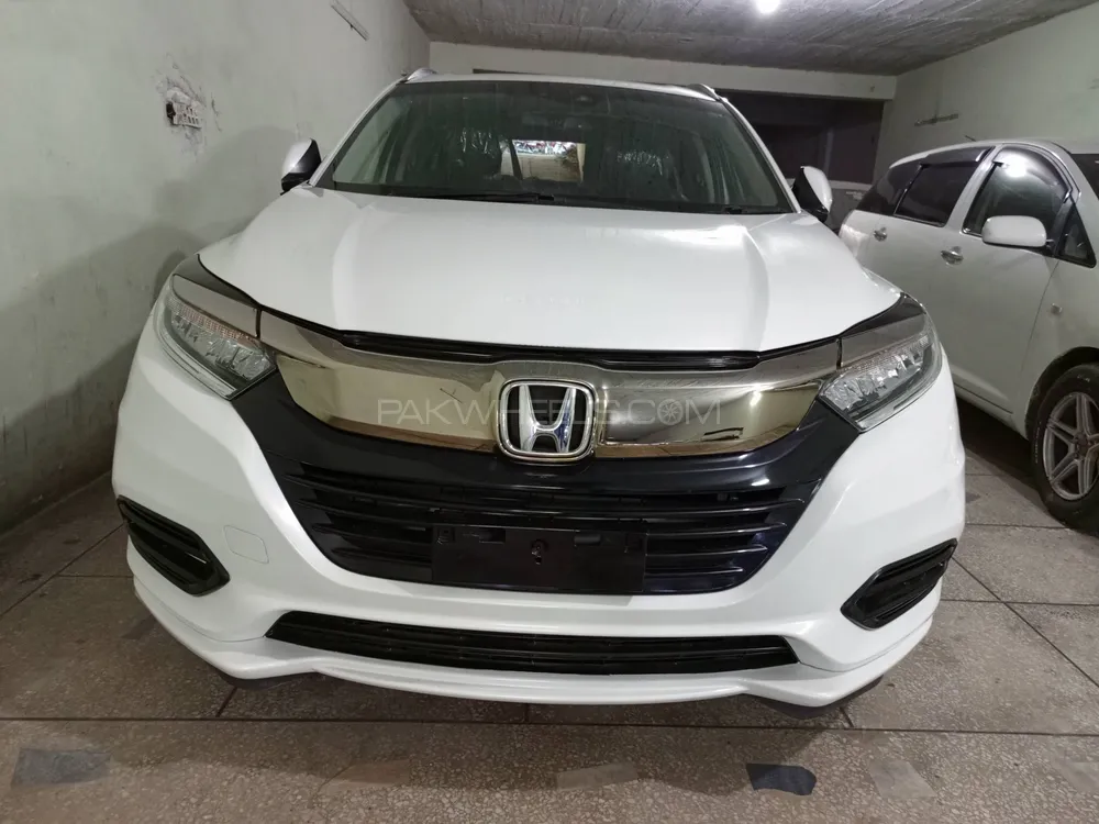 Honda Vezel 2018 for Sale in Lahore Image-1