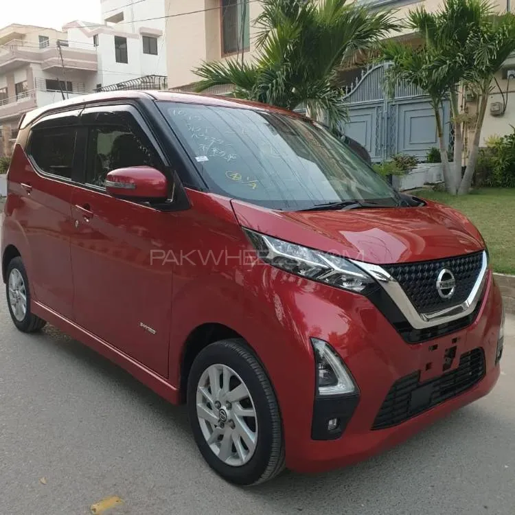 Nissan Dayz Highway Star 2021 for Sale in Karachi Image-1