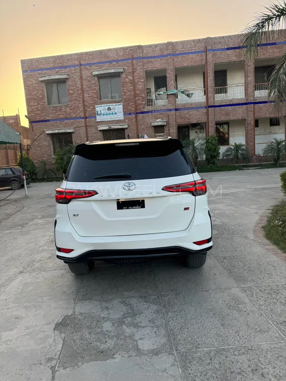 Toyota Fortuner 2021 for sale in Jhang