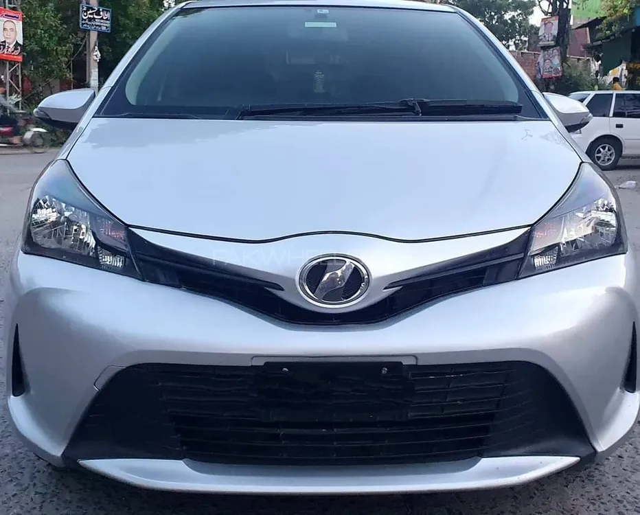 Toyota Vitz 2018 for Sale in Sargodha Image-1